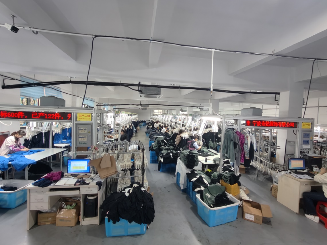 மறுசுழற்சி செய்யப்பட்ட துணிகள், உண்மையான செயல்திறன்: பசுமையான விளையாட்டுத் தொழிலை நோக்கி QIYI இன் படி